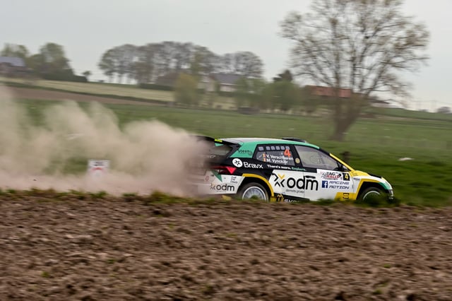 Rally wagen